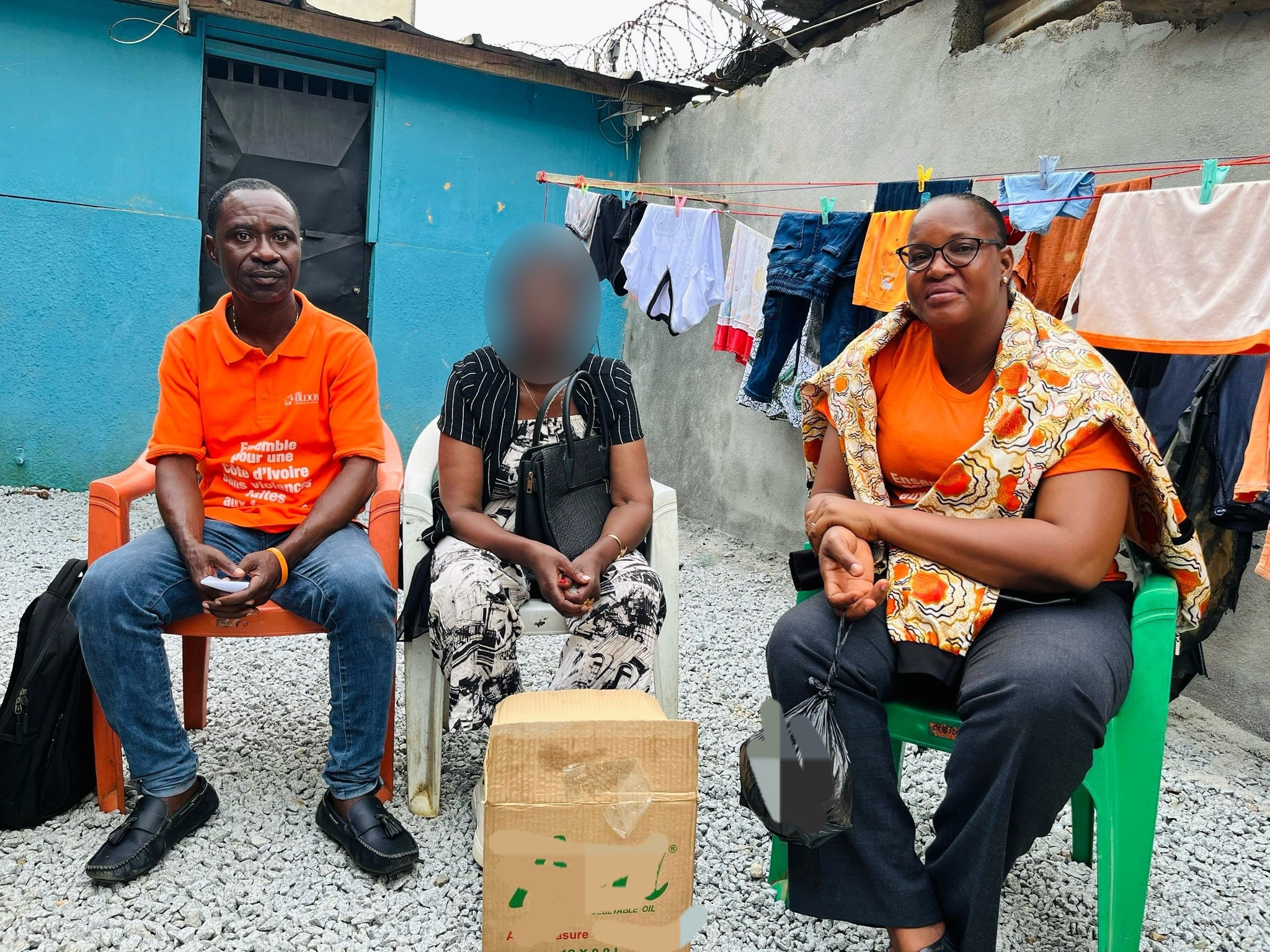 SUIVI PSYCHOLOGIQUE, SENSIBILISATION ET REMISE DE KITS ALIMENTAIRES À NOS SURVIVANTES EXTERNES DE VBG